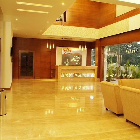 Parijatha Gateway Hotel Bangalore Buitenkant foto